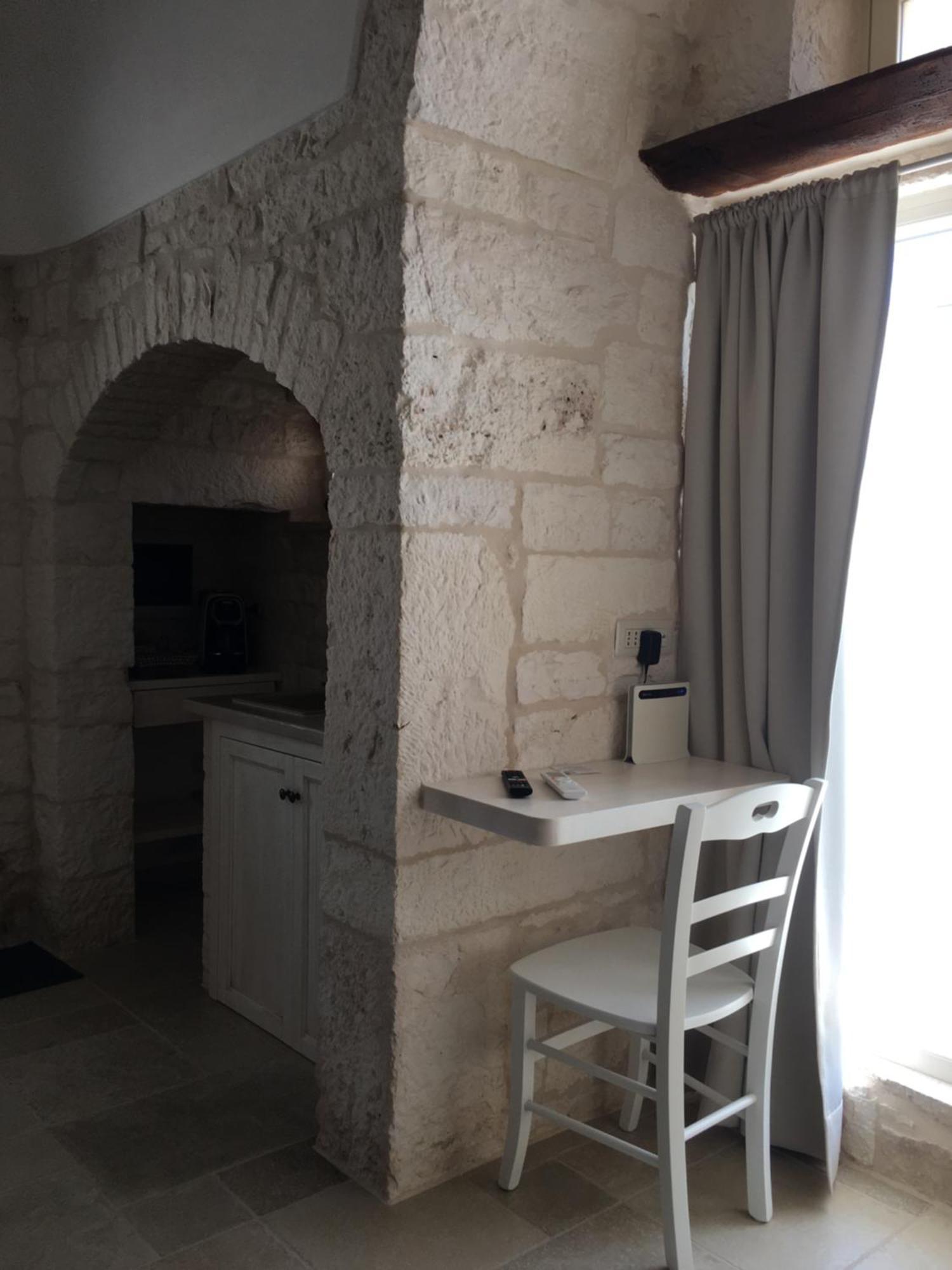 Trulli Le 2 Nicchie Villa Locorotondo Bagian luar foto
