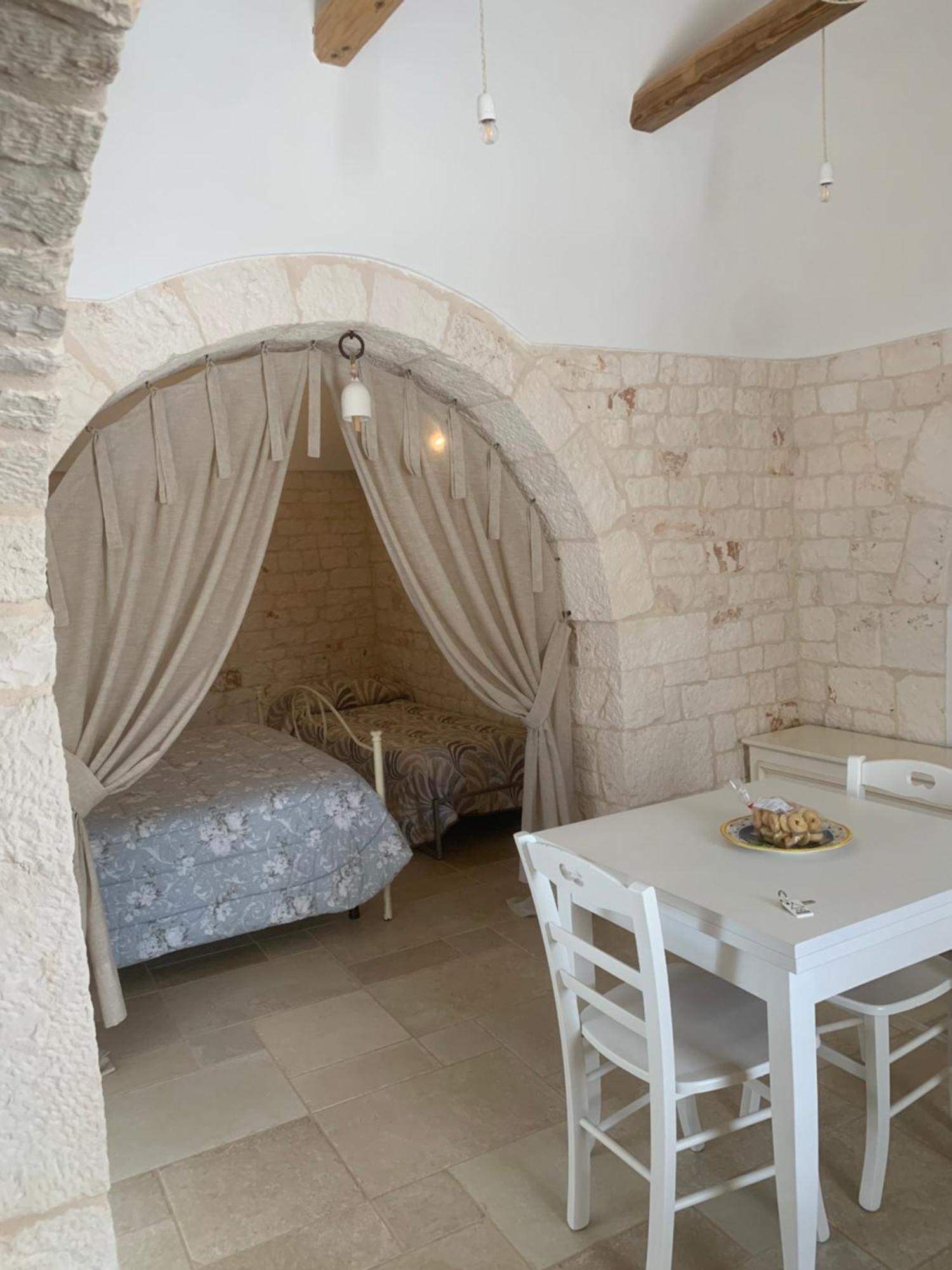 Trulli Le 2 Nicchie Villa Locorotondo Bagian luar foto
